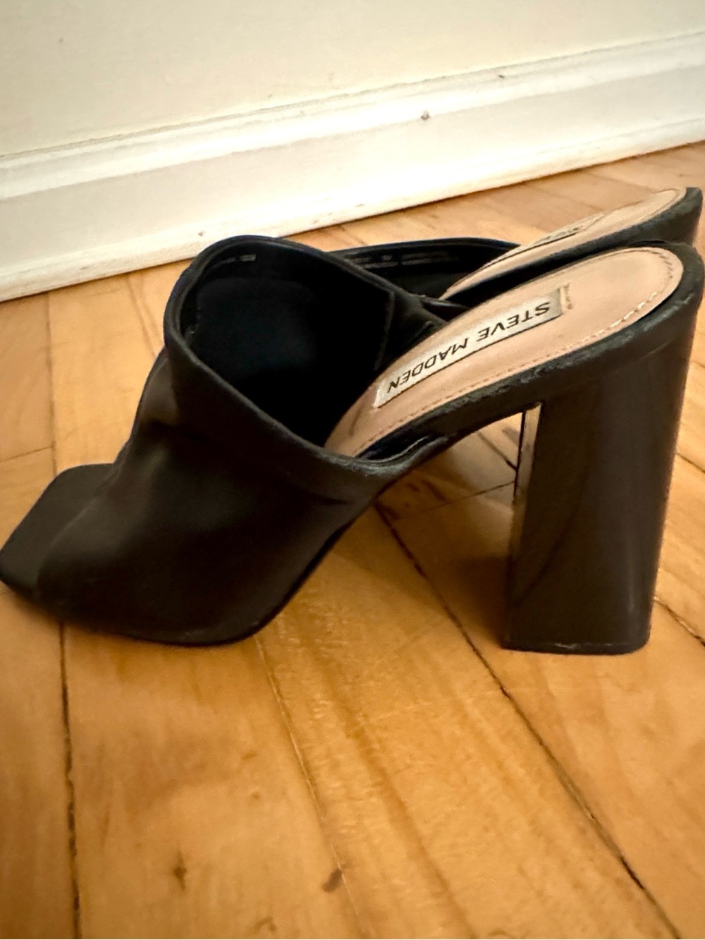 Steve Madden Black Square-Toe Block Heel Mule Size 9